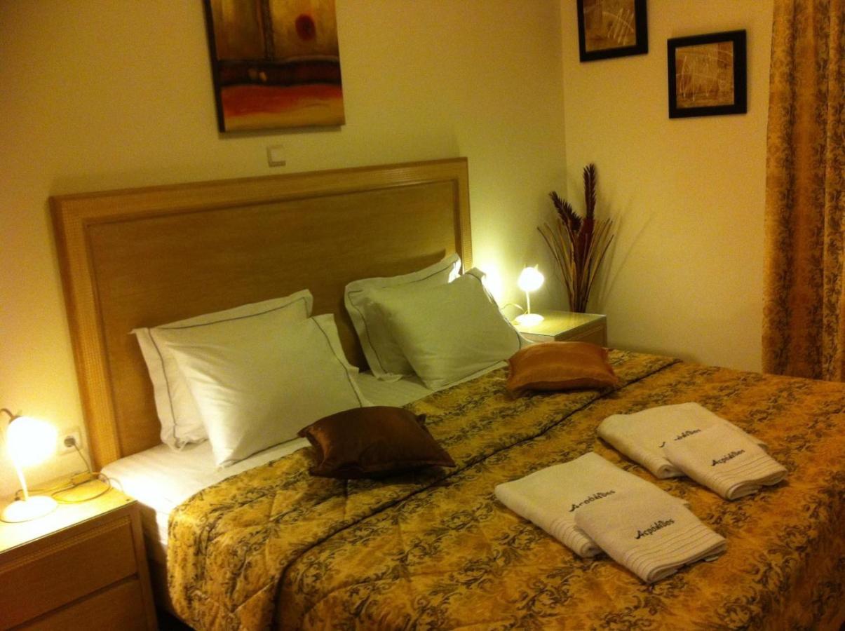 Aerolithos Hotel Adamantas  Екстериор снимка