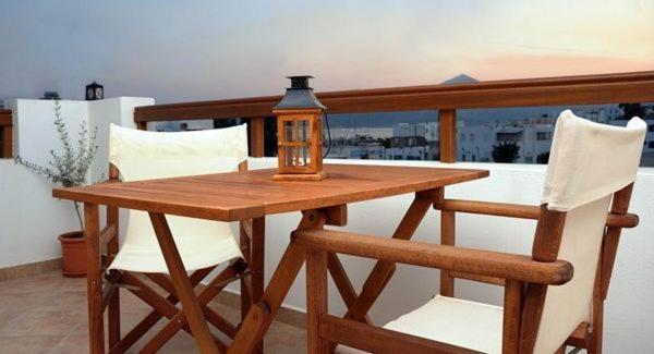 Aerolithos Hotel Adamantas  Екстериор снимка